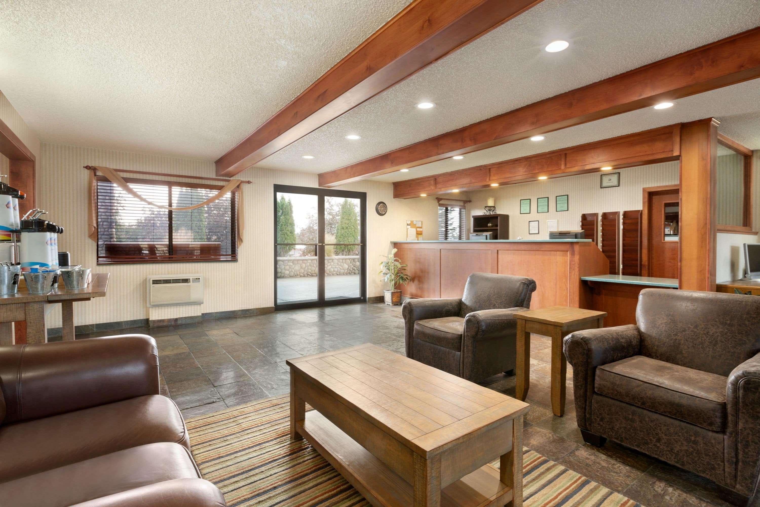 Hotel Baymont By Wyndham Whitefish Exterior foto