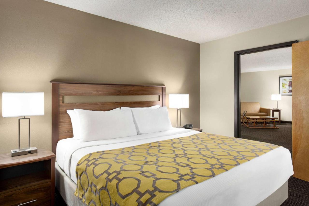 Hotel Baymont By Wyndham Whitefish Exterior foto