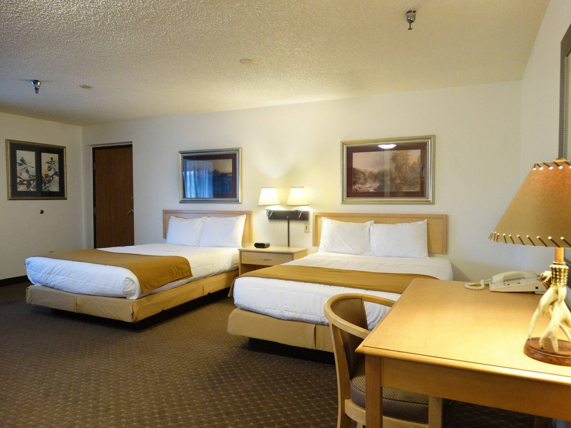 Hotel Baymont By Wyndham Whitefish Exterior foto